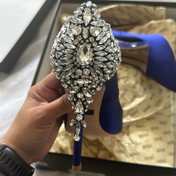 BADGLEY MISCHKA GORGEOUS Navy Heels - Picture 2 of 7